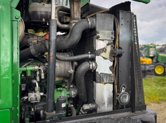 Forwarder John Deere 1210E Motor Forwarder John Deere 1210E silnik