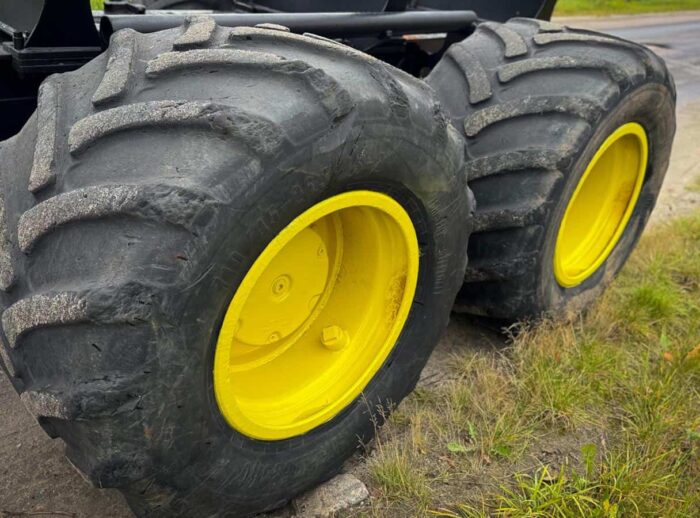 Forwarder John Deere 1210E Räder Forwarder John Deere 1210E koła