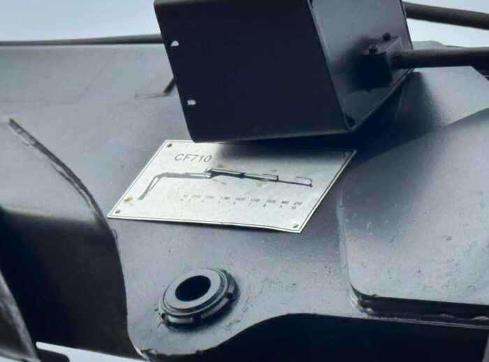 Forwarder John Deere 1210E Kranplatte Forwarder John Deere 1210E tabliczka żurawia