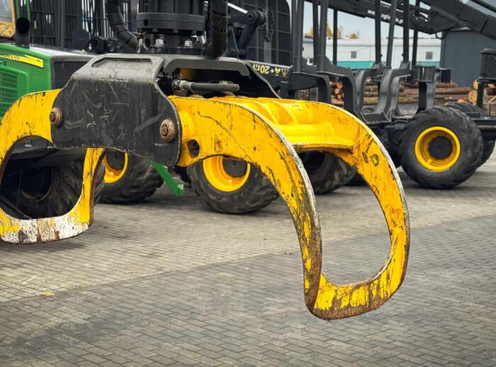 Greifer HSP 028 für Forwarder und Forstanhänger Chwytak HSP 028 do forwarderów oraz przyczep leśnych