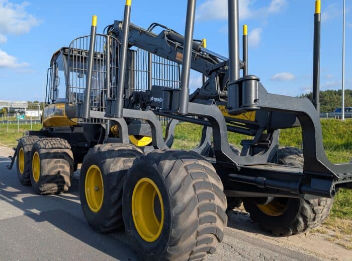 PONSSE ELK 8W 2013r. PONSSE ELK 8W 2013r.