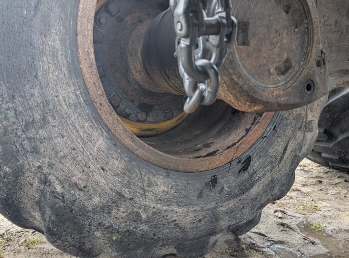 Forwarder PONSSE Wisent 2010 K70+M Innenseite der Felgen Forwarder PONSSE Wisent 2010 r. K70+M wnętrze felg