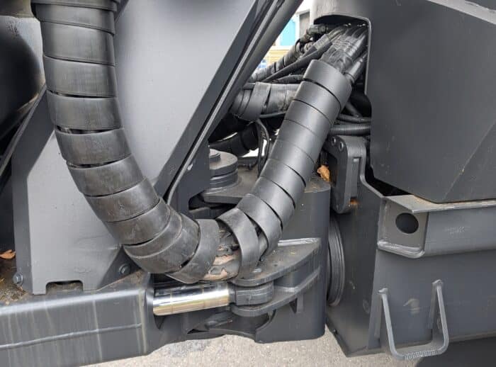 Forwarder PONSSE Wisent 2010 K70+M Zylinder Forwarder PONSSE Wisent 2010 r. K70+M siłownik