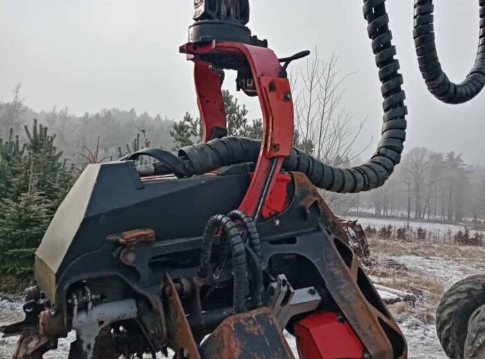 Valmet 911.4 harvester, 2010, 365 harvester head Harwester Valmet 911.4 2010r. głowica 365