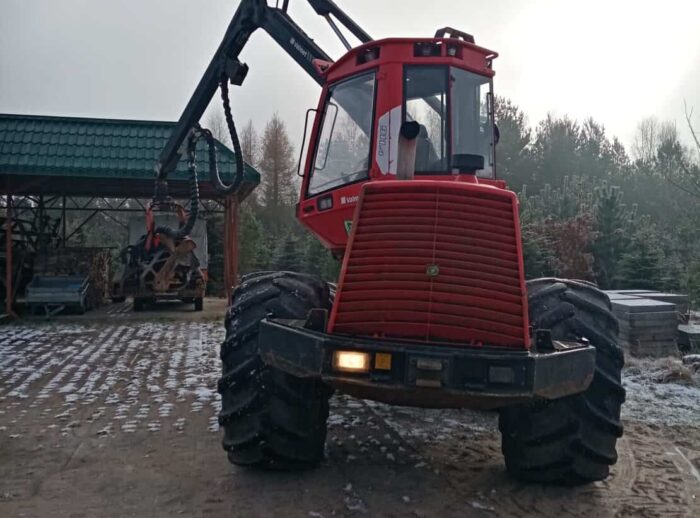 Valmet 911.4 harvester, 2010. Harwester Valmet 911.4 2010r.